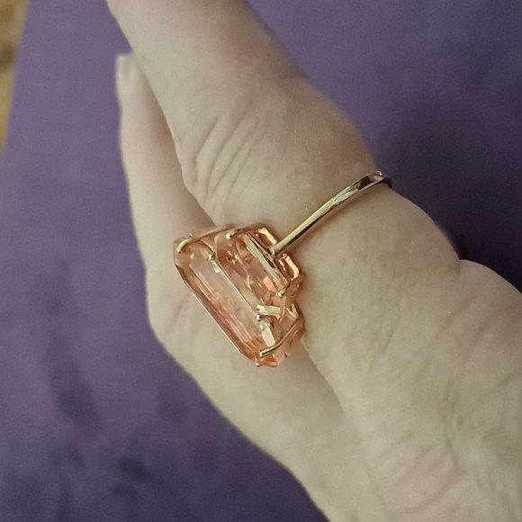 Morganite Quartz Triplet Three Stone Ring. - Picture 3 of 9